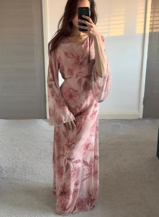 Tie back chiffon dress in blossom floral