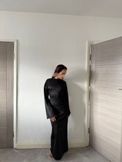 Gathered front tie detail maxi dress in black