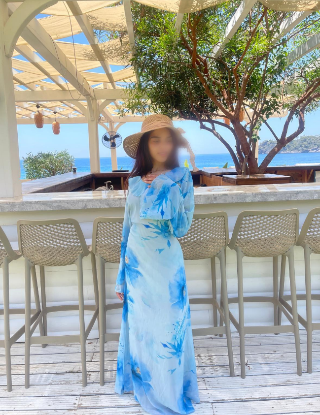 bluechiffon4.png