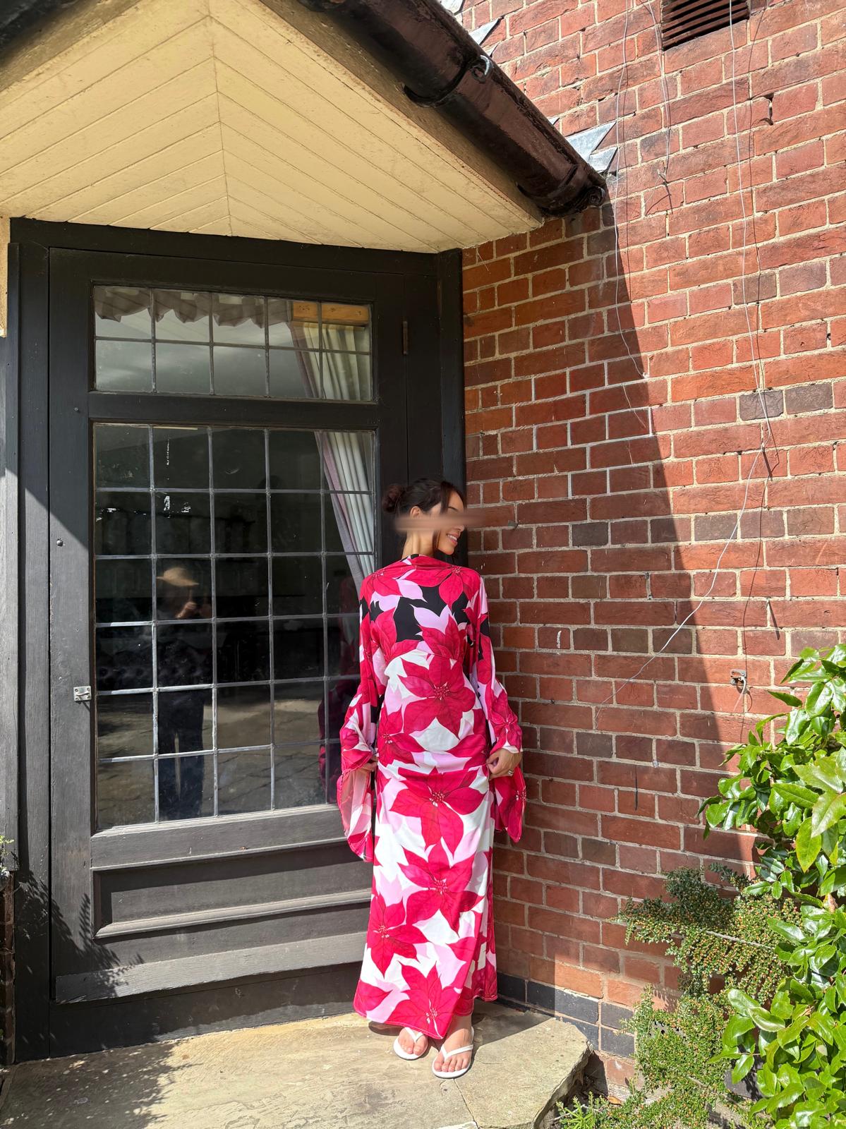 Cape sleeve mix print tie back maxi dress