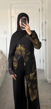 Modest long top dress in green olive bloom