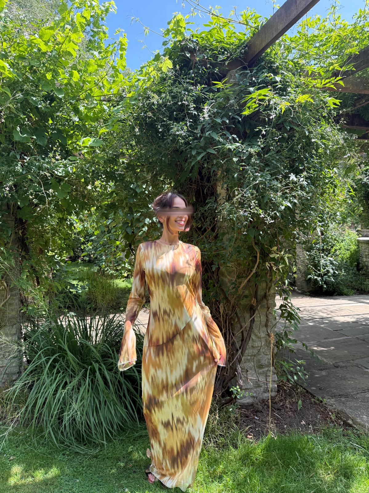 Mesh split sleeve maxi dress in ombre yellow