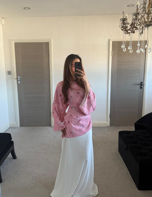 prettypinktop2.png