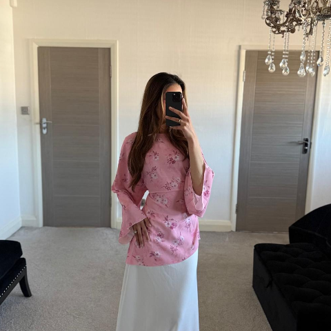 prettypinktop_1dc2fd1a-9283-4307-bc53-1540042d53df.png