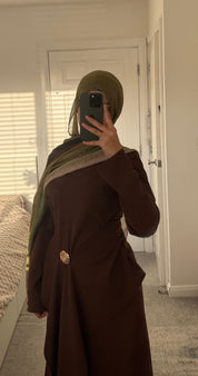 Flow & trim detail top with a line skirt in espresso brown