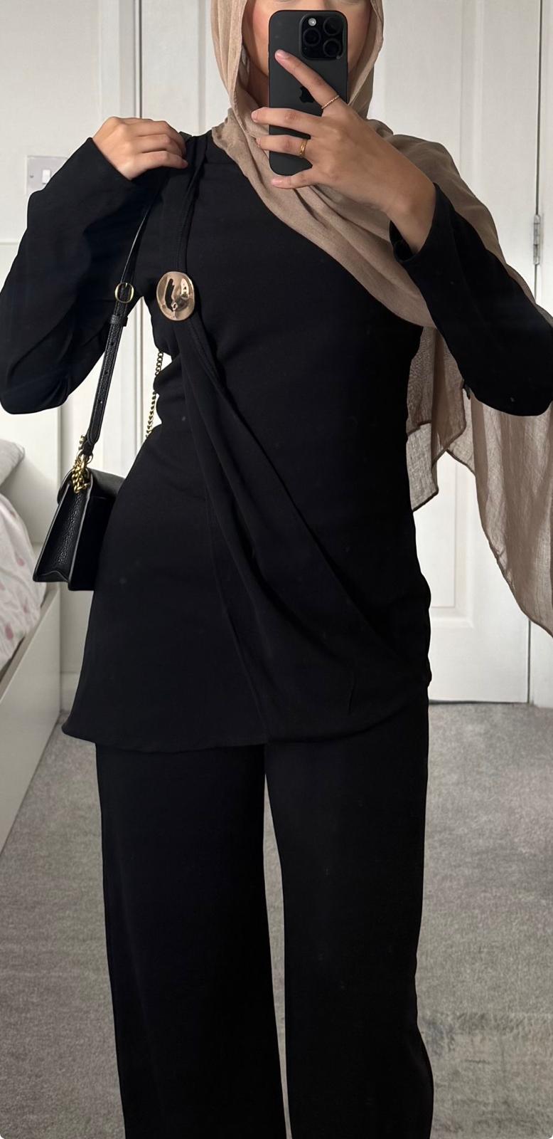 Oval trim detail drape front co ord set