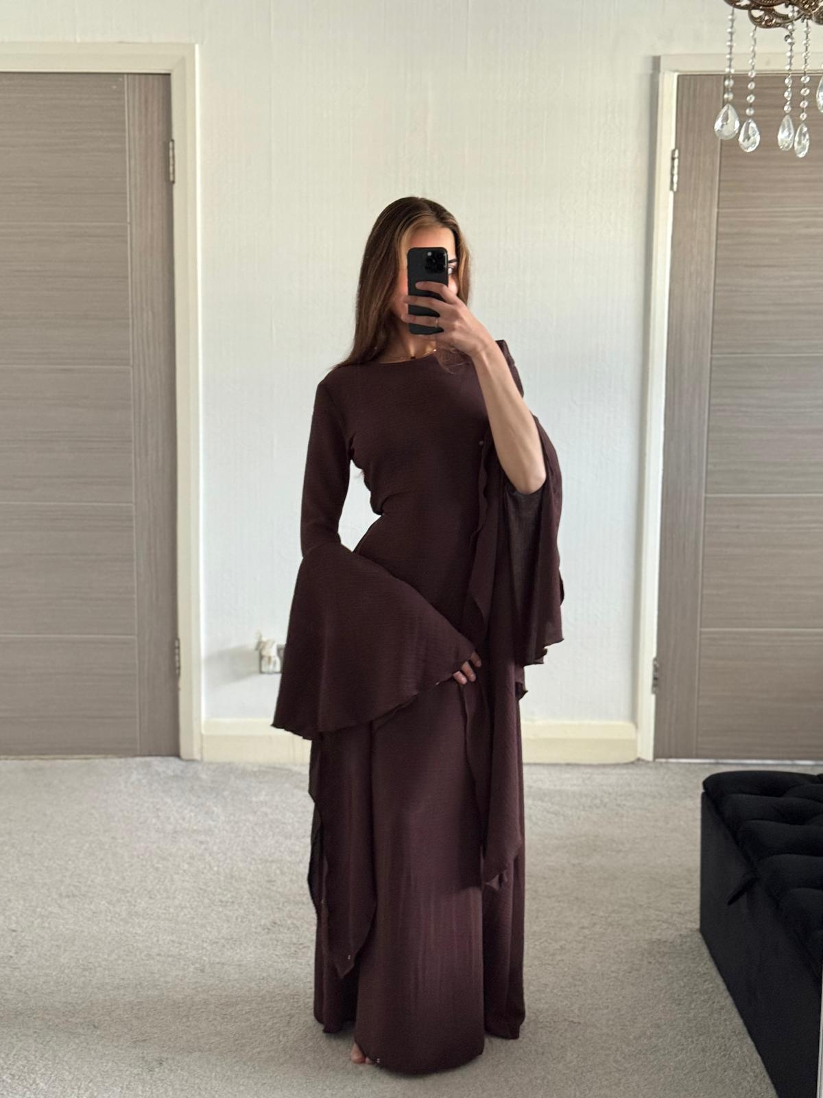 Extreme flared sleeve tie back woven maxi dress in espresso brown