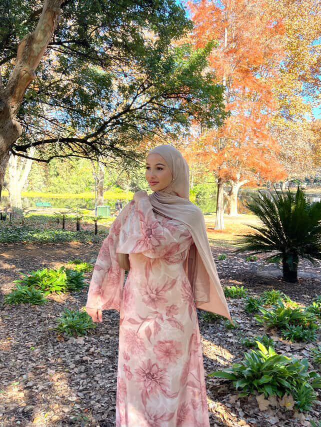 Tie back chiffon dress in blossom floral